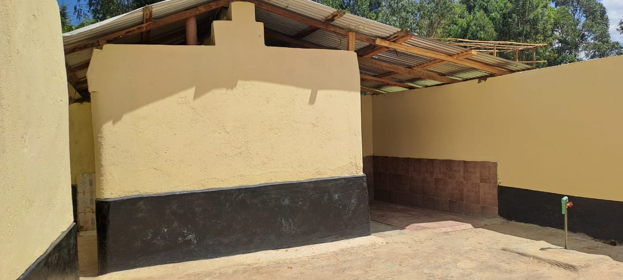 BOYS WASHROOMS